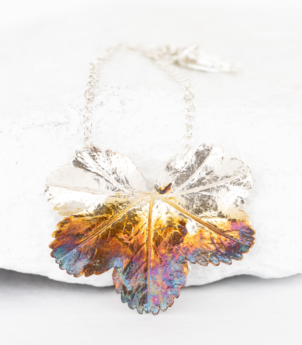 Silber Armband Frauenmantel – handgefertigter Naturschmuck aus echten Frauenmantelblättern, Recyclingsilber goodrun