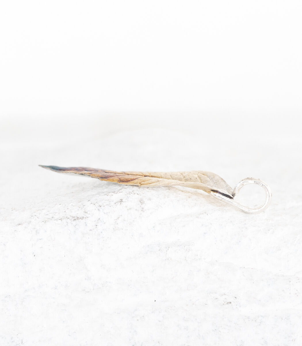 Silber Anhänger Zitronenverbene – Rückseite, Naturschmuck aus echter Zitronenverbene goodrun