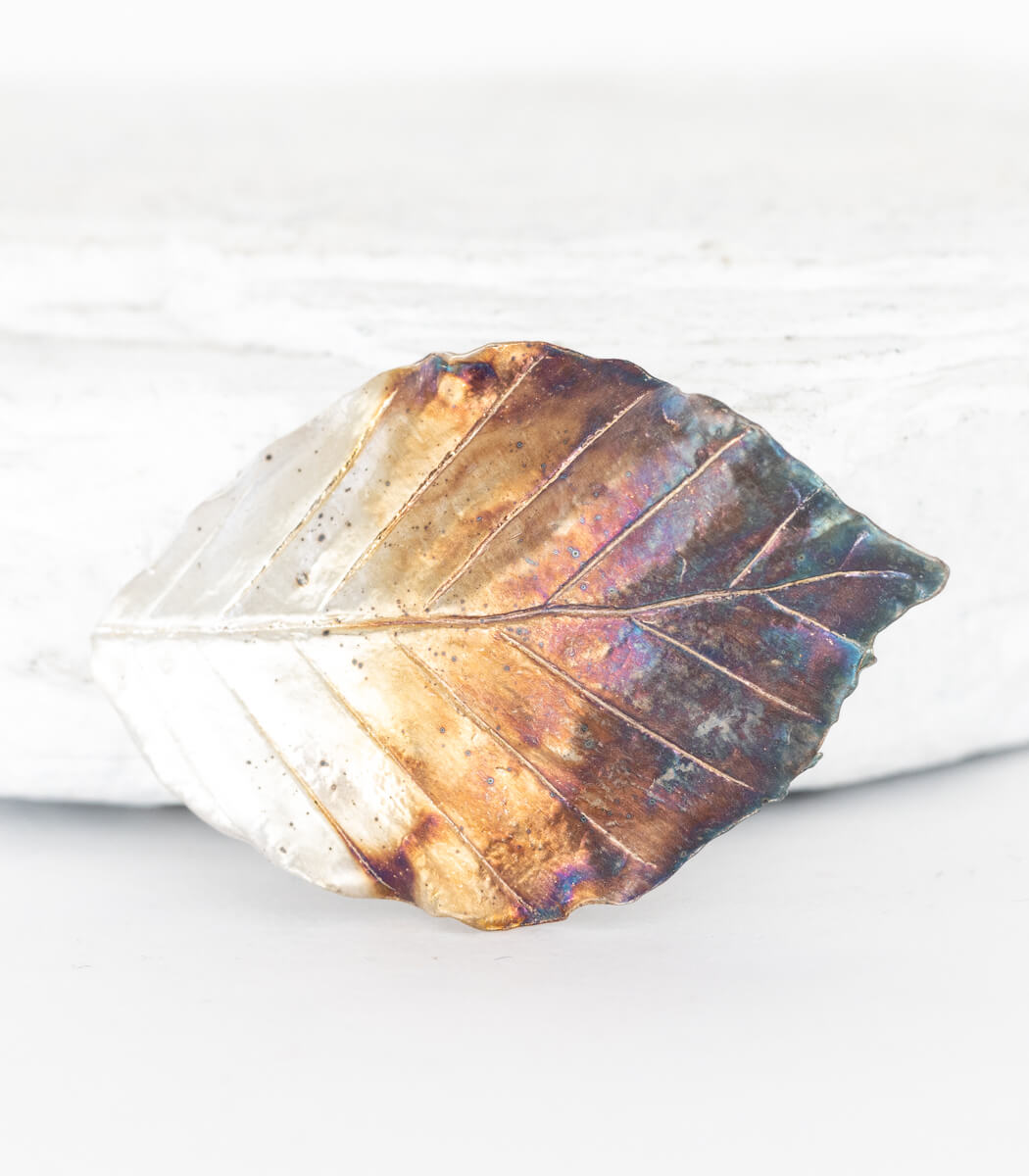 Silber Brosche Buchenblatt – handgefertigter Naturschmuck aus echtem Buchenblatt, Recyclingsilber goodrun