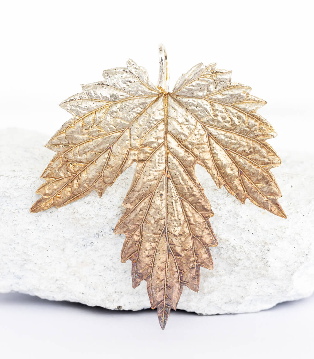 Silber Anhänger Hopfenblatt viertes Unikat – handgefertigter Naturschmuck aus echtem Hopfenblatt goodrun