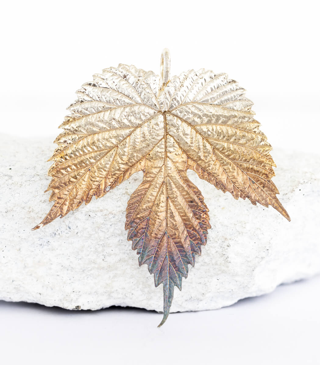 Silber Anhänger Hopfenblatt fünftes Unikat – handgefertigter Naturschmuck aus echtem Hopfenblatt goodrun