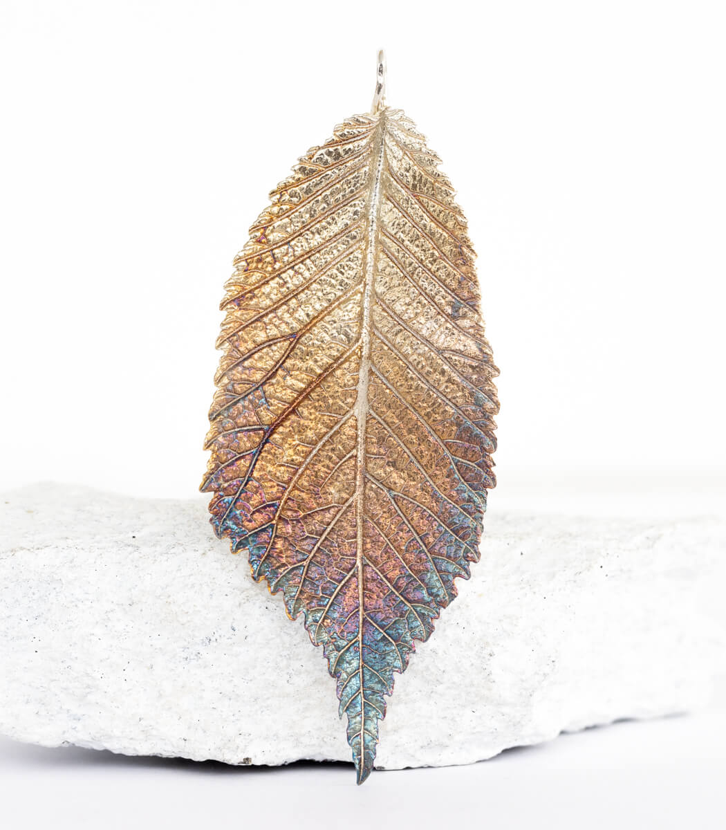 Silber Anhänger Ulme – handgefertigter Naturschmuck aus echtem Ulmenblatt, Recyclingsilber – goodrun