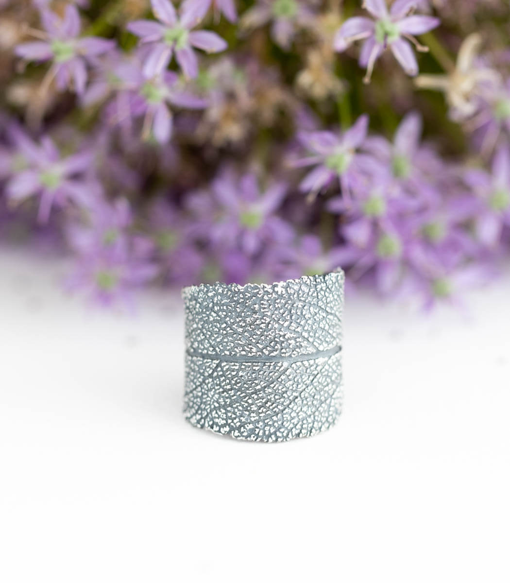 Silber Ring Salbei Gr. 57 – handgefertigter Naturschmuck Ring aus echtem Salbeiblatt, Recyclingsilber – goodrun