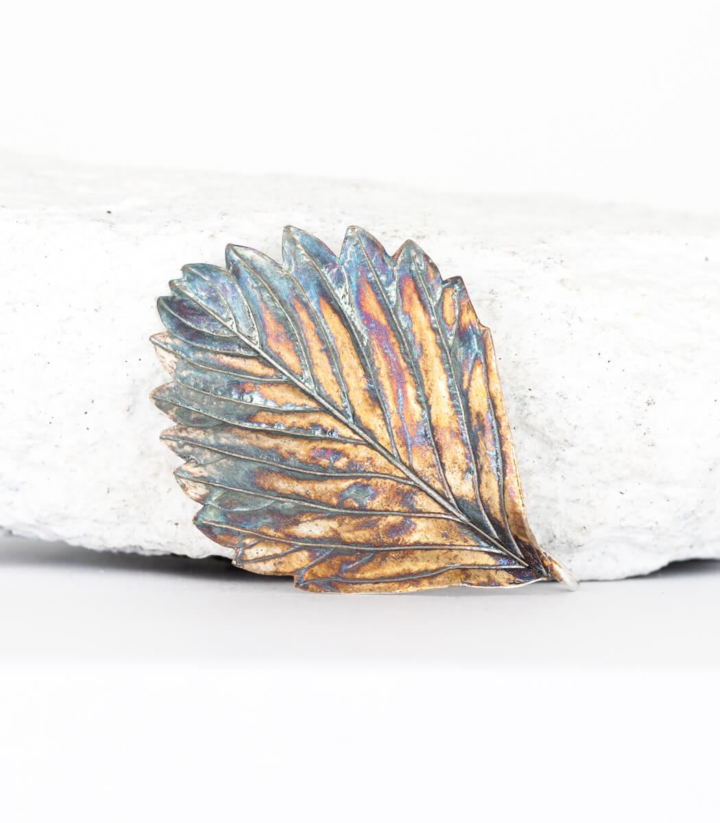 Silber Anhänger Erdbeerblatt – handgefertigter Naturschmuck aus echtem Erdbeerblatt, Recyclingsilber – goodrun