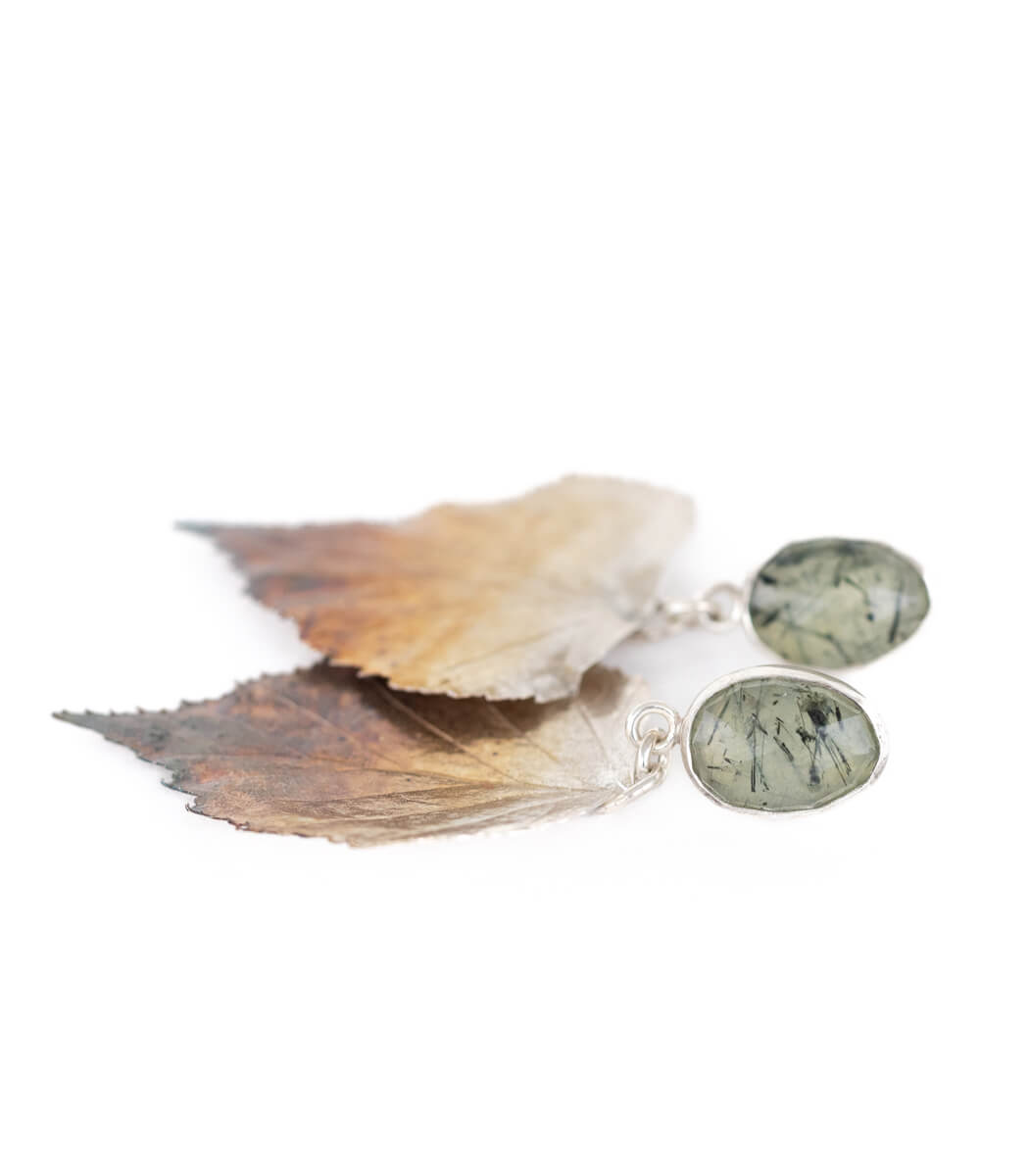 Silber Ohrhänger Birkenblatt Prehnit – Rückseite mit Öse, Naturschmuck goodrun