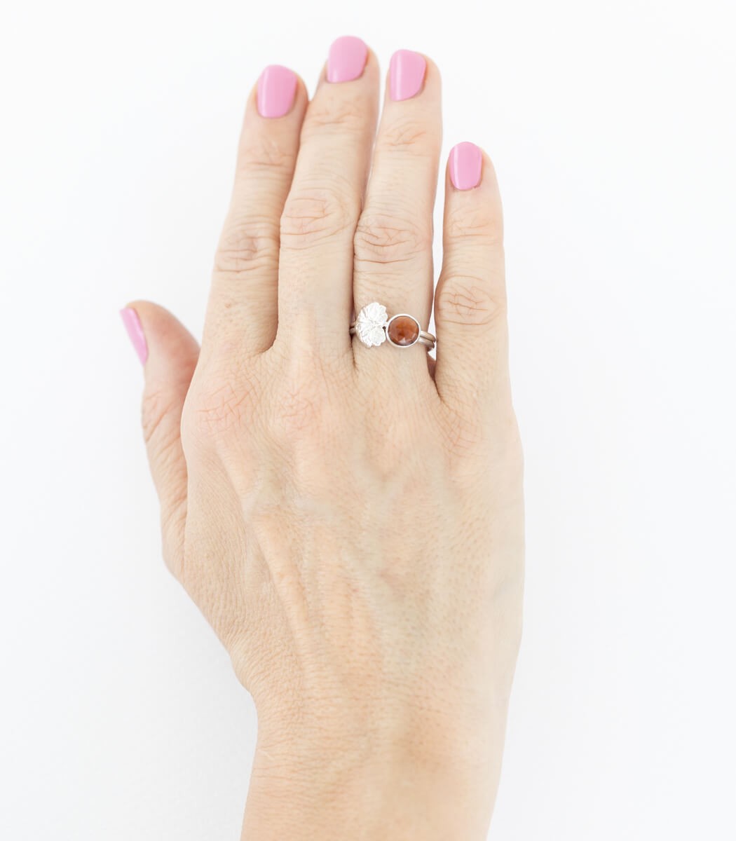 Silber Ring Gundermann Gr. 56 – Detailansicht Gundermannblatt, Recyclingsilber goodrun