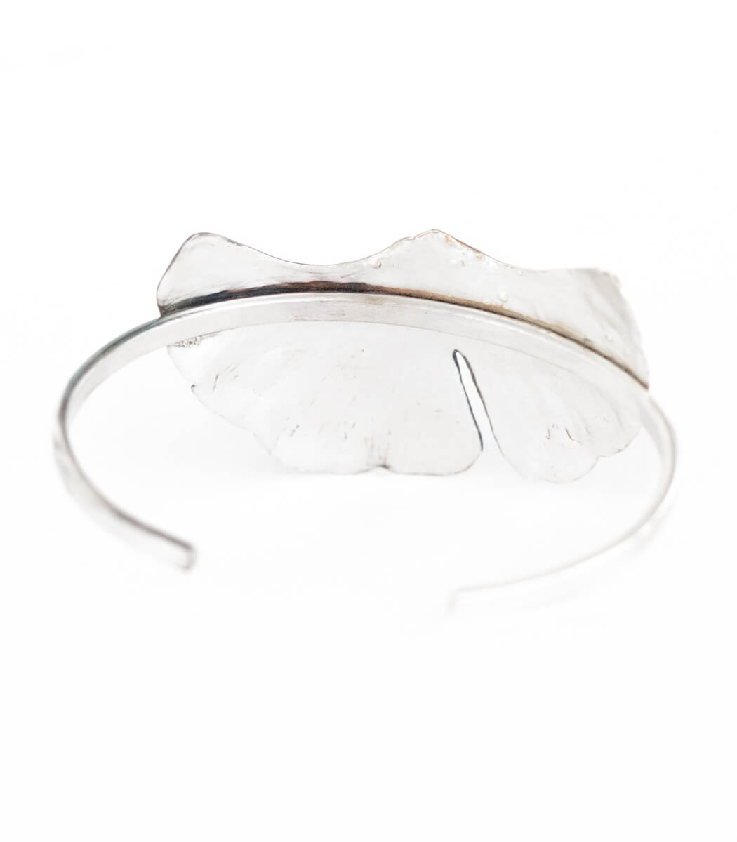 Silber Armspange Ginkgo – Rückseite, Naturschmuck aus Recyclingsilber goodrun
