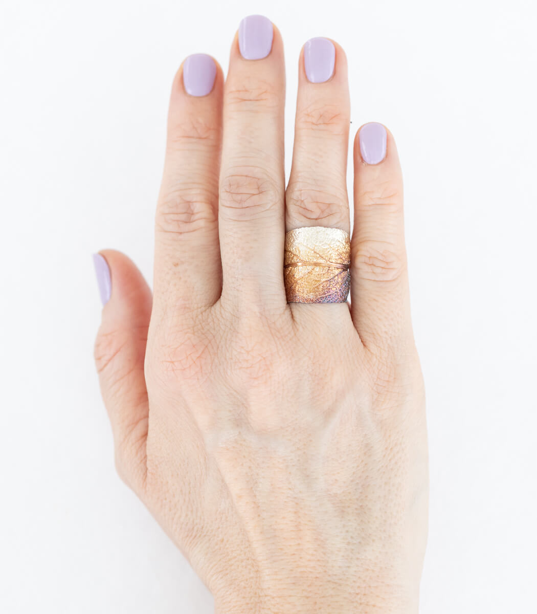 Salbei Ring Silber Gr. 55, zweites Unikat, Detailansicht Blatt – goodrun