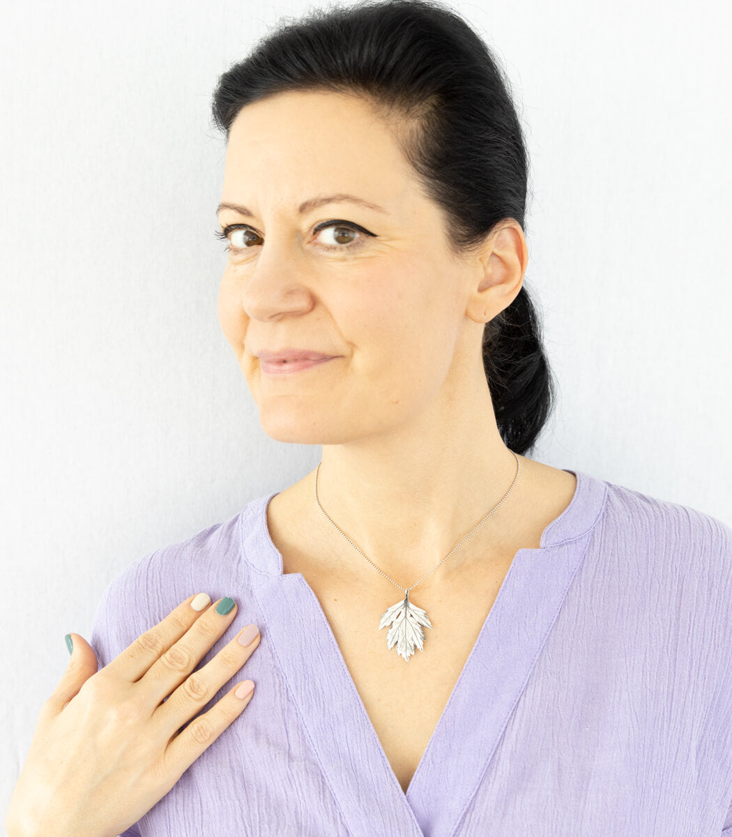 Silber Anhänger Beifüß – Draufsicht Beifüßblatt, Naturschmuck Unikat von goodrun