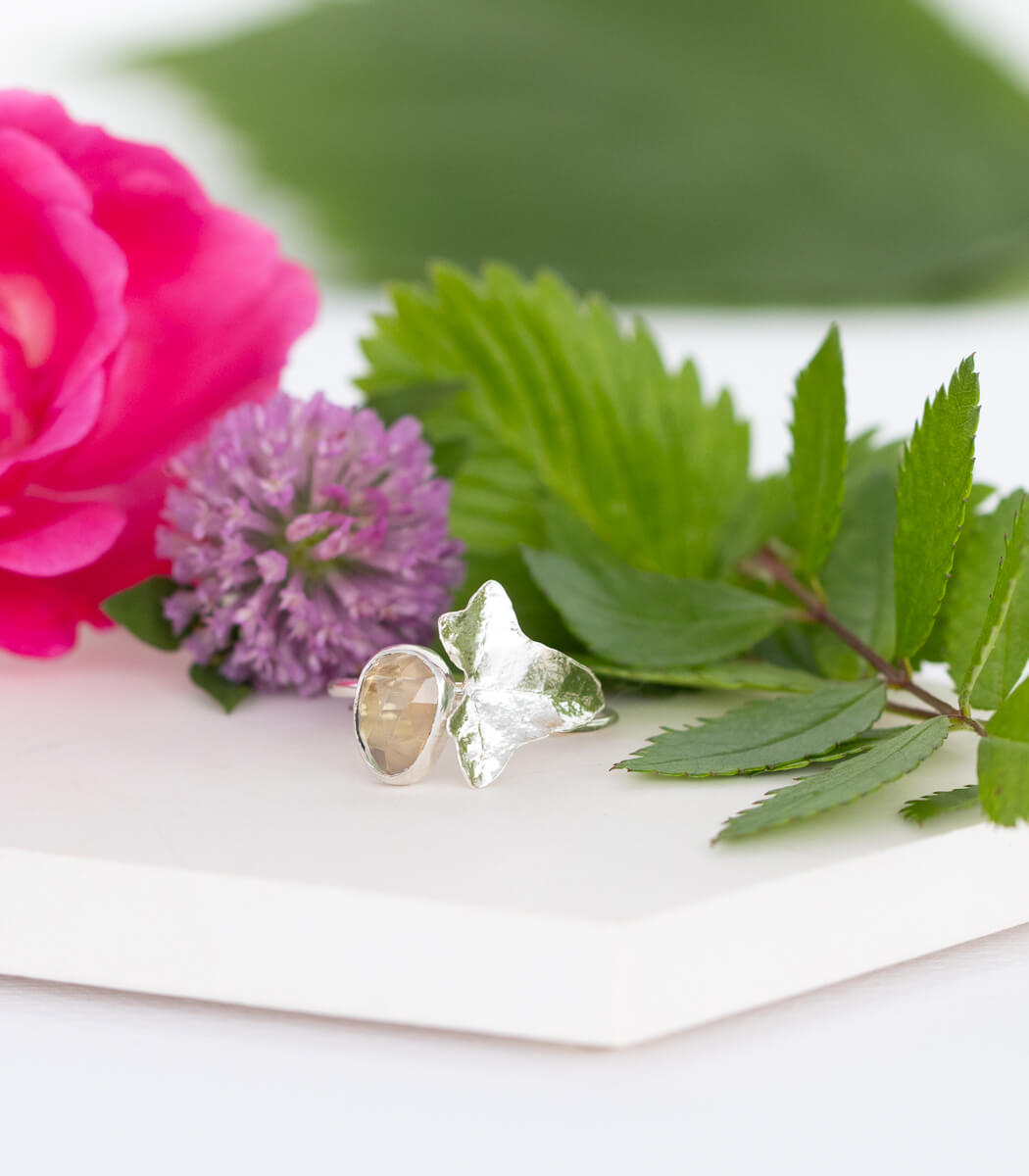 Leaf ring made from a real leaf – crafted to your choice