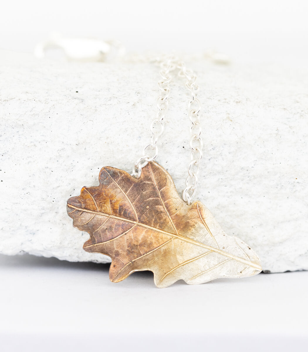Silber Armband Eichenblatt – handgefertigter Naturschmuck aus echtem Eichenblatt, Recyclingsilber – goodrun