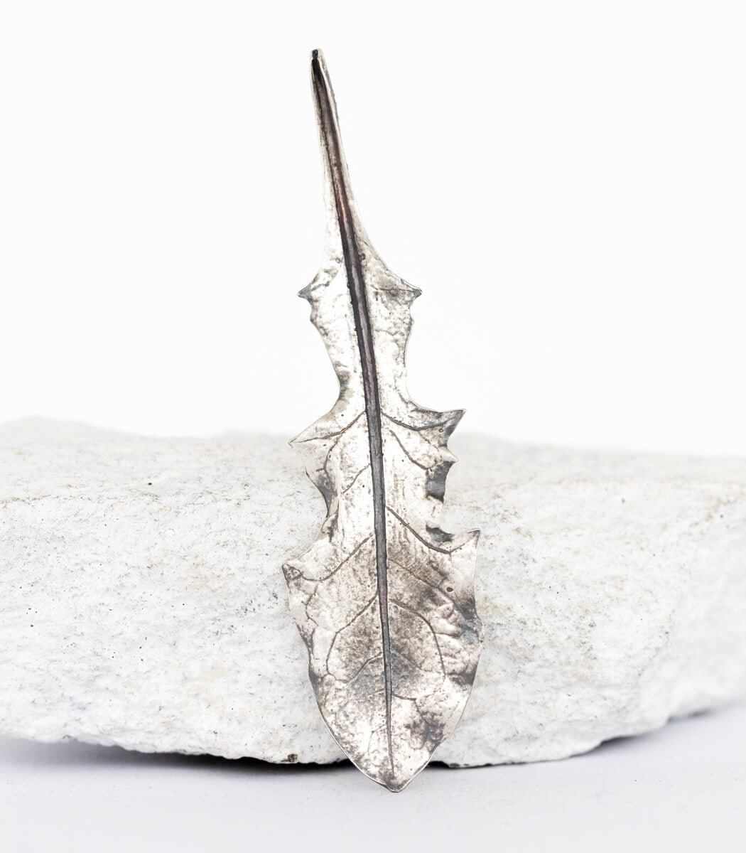 Silber Brosche Löwenzahn – zweites Unikat, handgefertigter Naturschmuck aus echtem Löwenzahnblatt – goodrun
