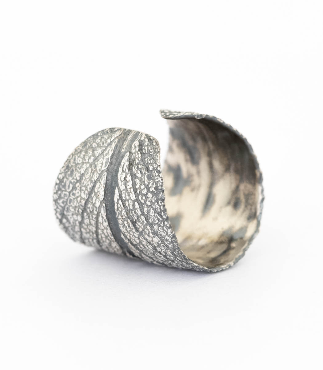 Silber Ring Salbeiblatt Gr. 50 – Innenseite und Ringschiene, handgefertigter Schmuck von goodrun