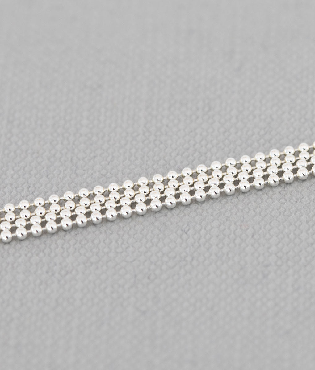 Silber Kugelkette – Detailansicht der feinen Kugelglieder, hochwertige Silberkette für Anhänger