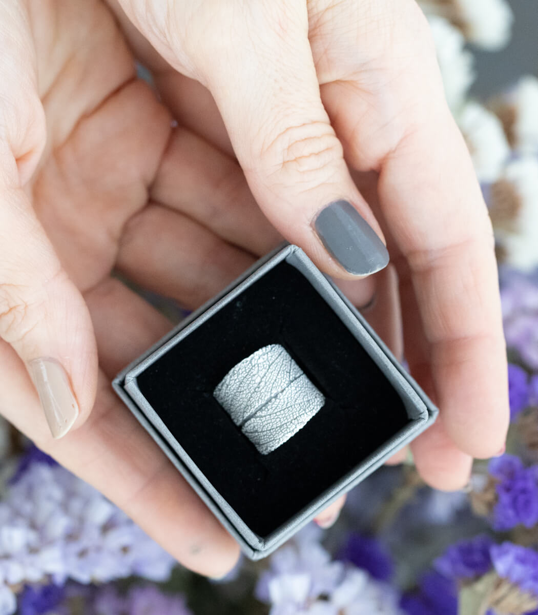 Silber Ring Salbei Gr. 52 – handgefertigter Naturschmuck Ring aus echtem Salbeiblatt, Recyclingsilber – goodrun