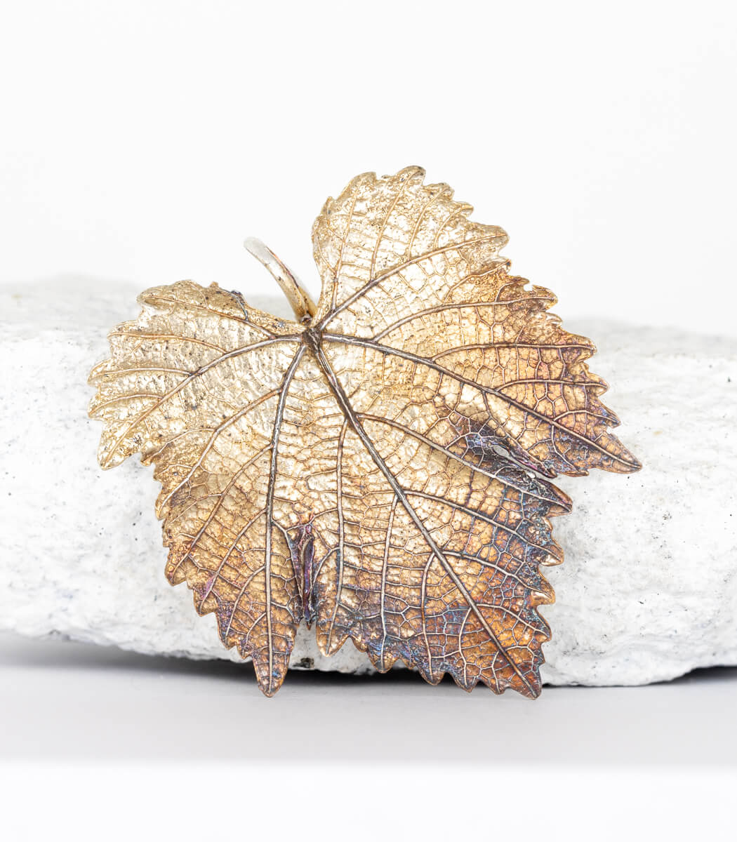 Silber Anhänger Weinblatt – handgefertigter Naturschmuck aus echtem Weinblatt, Recyclingsilber – goodrun